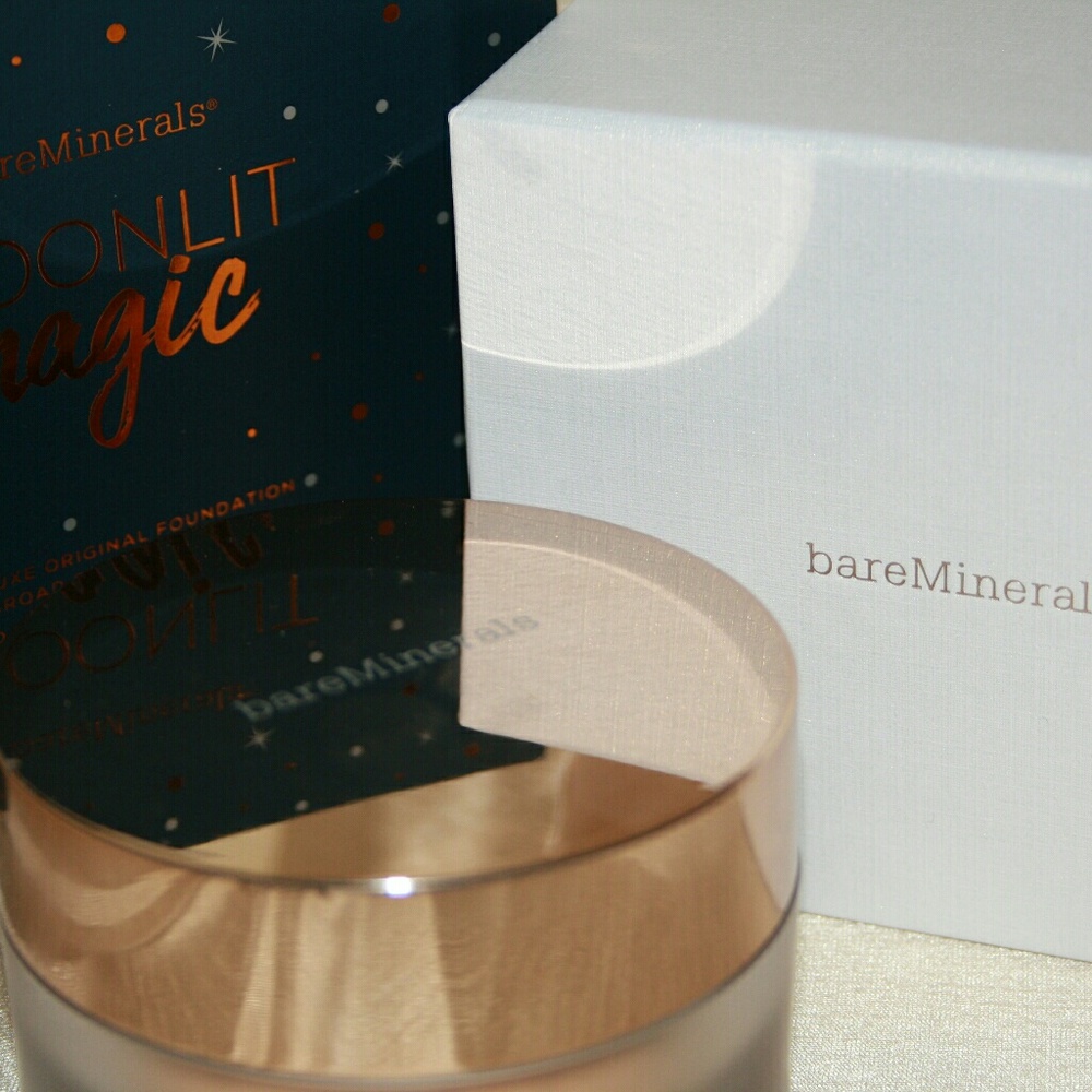 Bare minerals foundation